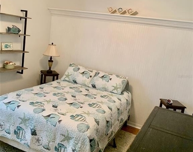 2775 Royal Palm Drive - Photo Thumbnail 10