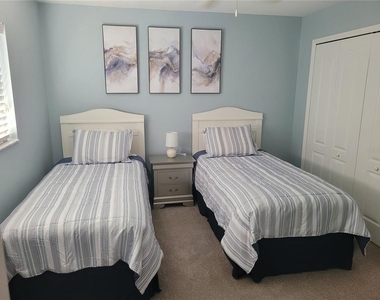 5530 Almar Drive - Photo Thumbnail 17