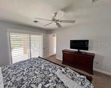 5530 Almar Drive - Photo Thumbnail 11