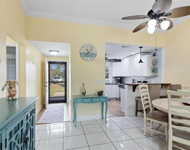 3663 Longmeadow - Photo Thumbnail 6