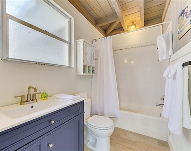5253 Avenida Del Mare - Photo Thumbnail 32