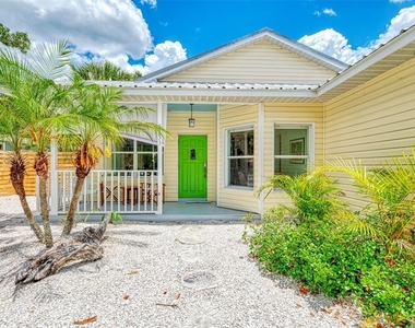 5253 Avenida Del Mare - Photo Thumbnail 3