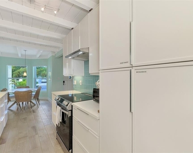 5253 Avenida Del Mare - Photo Thumbnail 19