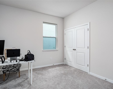 10622 Eustis Drive - Photo Thumbnail 20