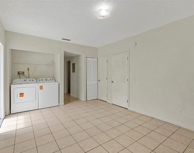2788 41st Avenue N - Photo Thumbnail 19