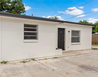 2788 41st Avenue N - Photo Thumbnail 11