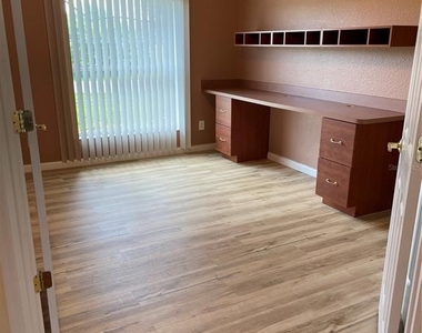 9461 Miami Circle - Photo Thumbnail 14
