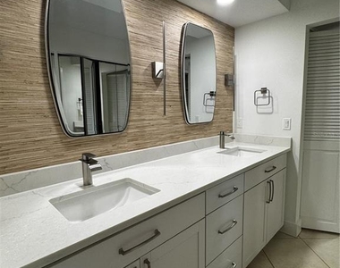 5312 Huntingwood Court - Photo Thumbnail 20