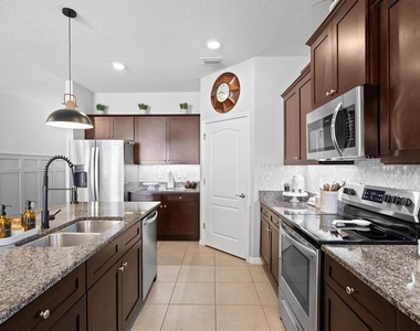 13905 Woodbridge Terrace - Photo Thumbnail 13