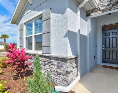 13905 Woodbridge Terrace - Photo Thumbnail 4