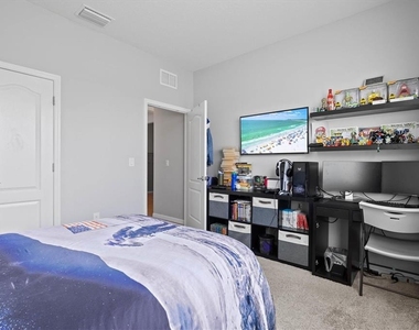 13905 Woodbridge Terrace - Photo Thumbnail 28
