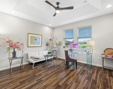 5213 Horizon Cove - Photo Thumbnail 15