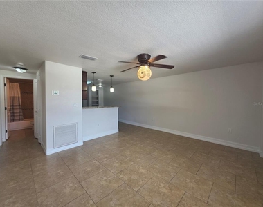 15532 Chamberlain Boulevard - Photo Thumbnail 1