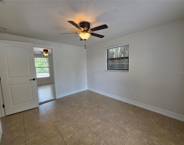 15532 Chamberlain Boulevard - Photo Thumbnail 12