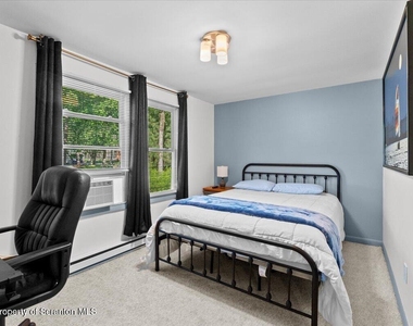 3528 Peak Drive - Photo Thumbnail 11