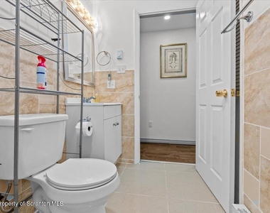 3528 Peak Drive - Photo Thumbnail 9