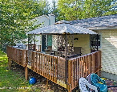3528 Peak Drive - Photo Thumbnail 25