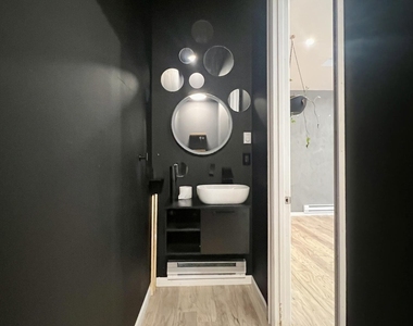 383 E Saylor Avenue - Photo Thumbnail 12