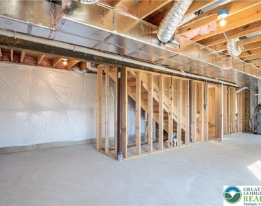 3740 Samantha Lane - Photo Thumbnail 37