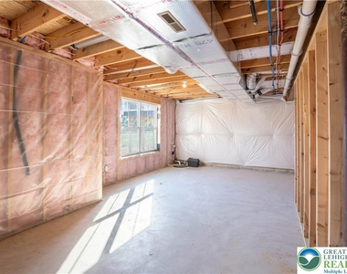 3740 Samantha Lane - Photo Thumbnail 41
