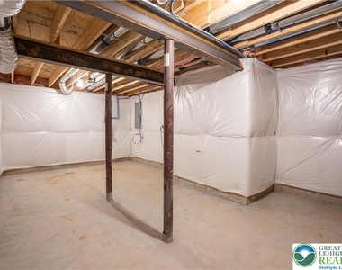 3740 Samantha Lane - Photo Thumbnail 38