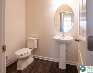 3740 Samantha Lane - Photo Thumbnail 25