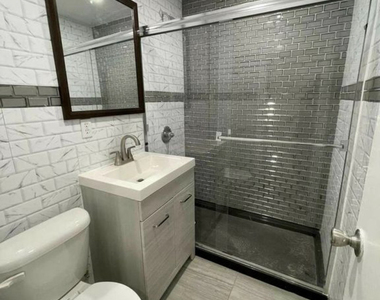 551 2nd Avenue - Photo Thumbnail 7