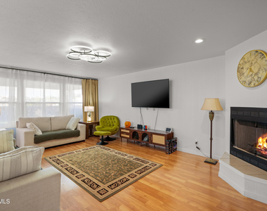 6205 La Posta Drive - Photo Thumbnail 10