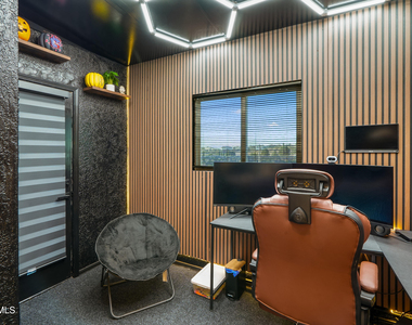 6205 La Posta Drive - Photo Thumbnail 44