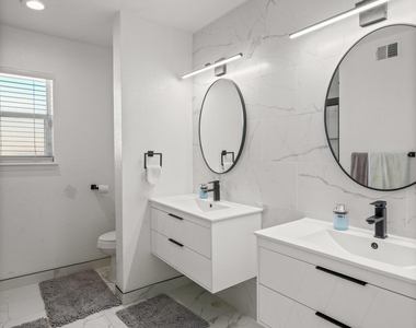 6205 La Posta Drive - Photo Thumbnail 22