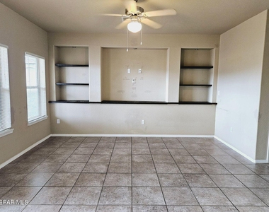 12185 Copper Valley Lane - Photo Thumbnail 3