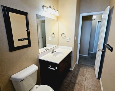 12185 Copper Valley Lane - Photo Thumbnail 21