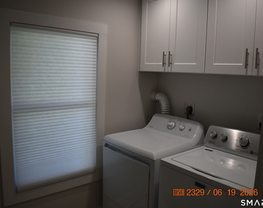 402 Main Street - Photo Thumbnail 15