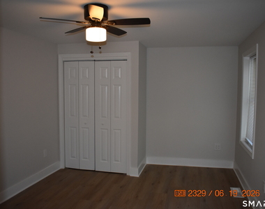 402 Main Street - Photo Thumbnail 4