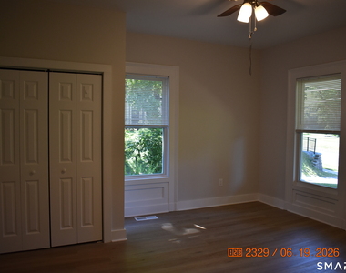 402 Main Street - Photo Thumbnail 11
