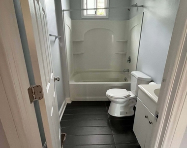 415 Willow Street - Photo Thumbnail 10