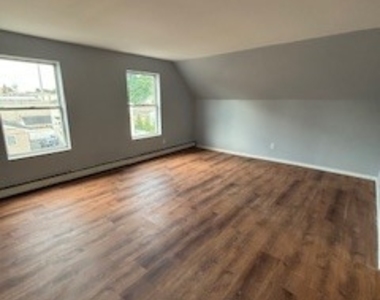 760 760 Washington Avenue - Photo Thumbnail 5