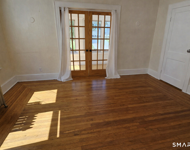 15 Bragaw Street - Photo Thumbnail 2