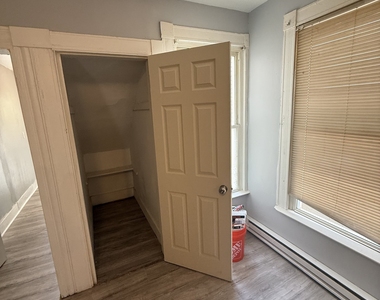 280 Ivy Street - Photo Thumbnail 5