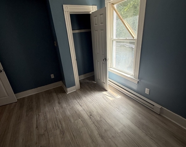280 Ivy Street - Photo Thumbnail 7