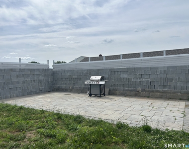 80 Alexander Avenue - Photo Thumbnail 22