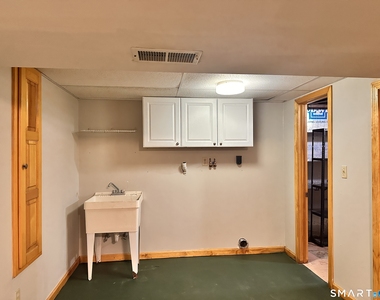 23 Robin Road - Photo Thumbnail 24