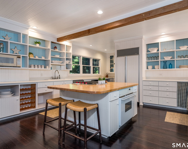 118 Middle Beach Road - Photo Thumbnail 11