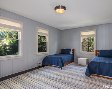 118 Middle Beach Road - Photo Thumbnail 24