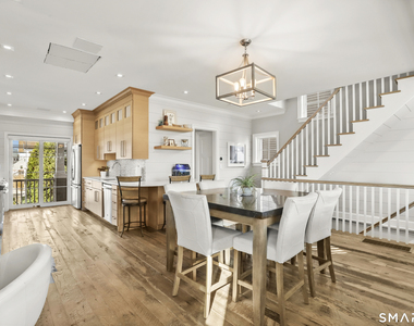 75 Craig Court - Photo Thumbnail 11