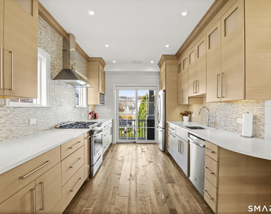 75 Craig Court - Photo Thumbnail 14