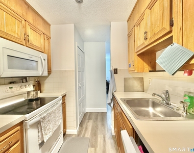 34a Padanaram Road - Photo Thumbnail 2