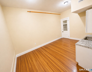 105 Bank Street - Photo Thumbnail 6
