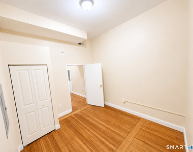 105 Bank Street - Photo Thumbnail 1