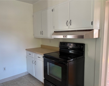 960 S Braddock Ave - Photo Thumbnail 6